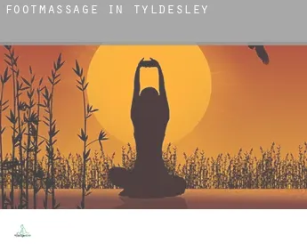 Foot massage in  Tyldesley